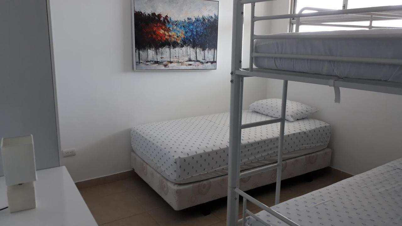Appartement Lindo Departamento Al Pie De Playa Edificio Torre Oceanica à Salinas  Extérieur photo
